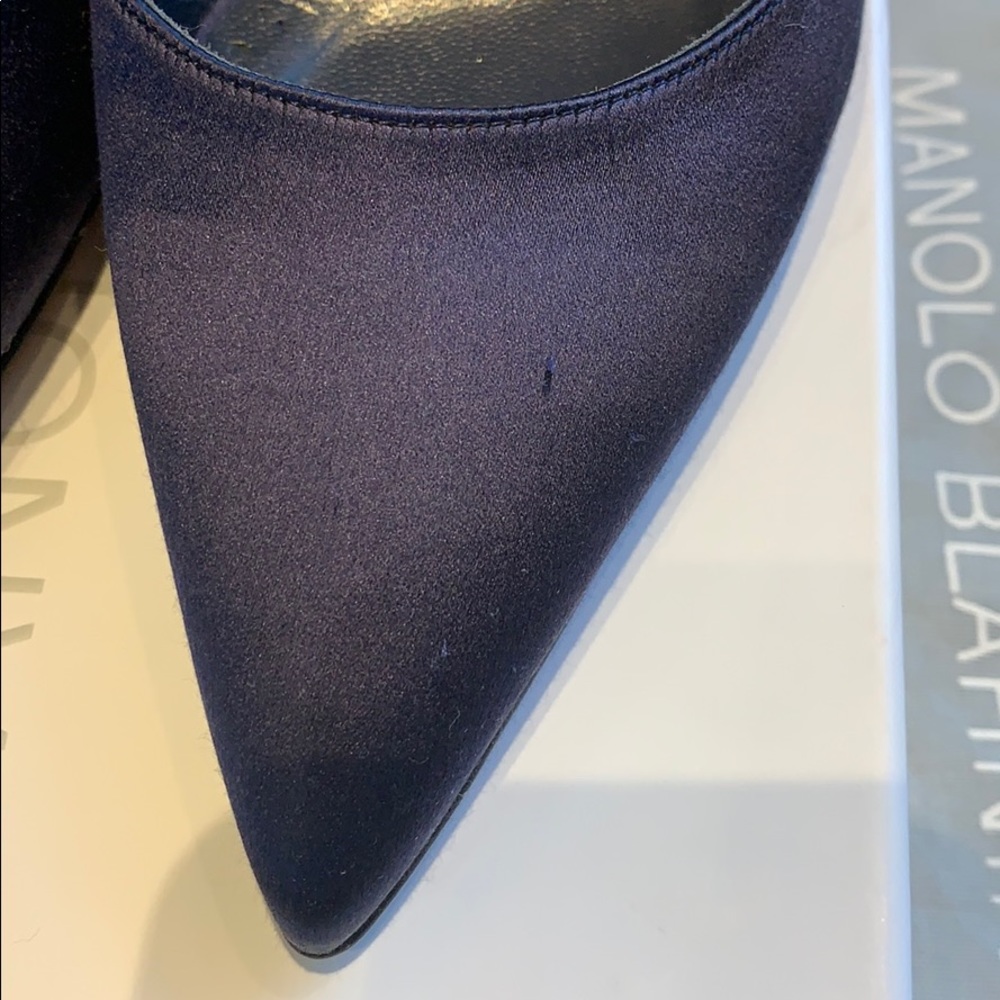 Like New Manolo Blahnik Navy Satin Crystal Pumps - Picture 3 of 8
